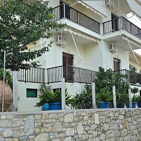Pension Dimitra Votsi  Екстер'єр фото